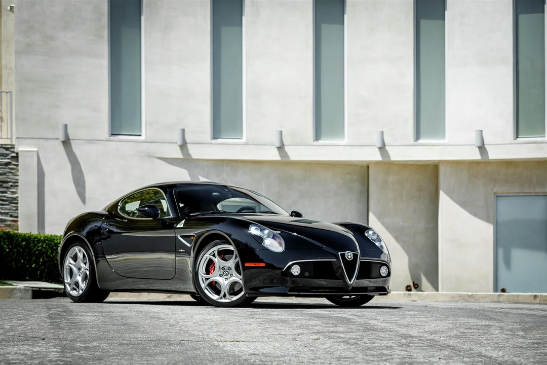 2008 Alfa Romeo 8C Competizione - Image 3 of 31