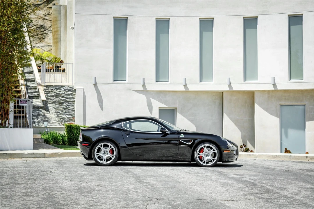 2008 Alfa Romeo 8C Competizione - Image 14 of 31