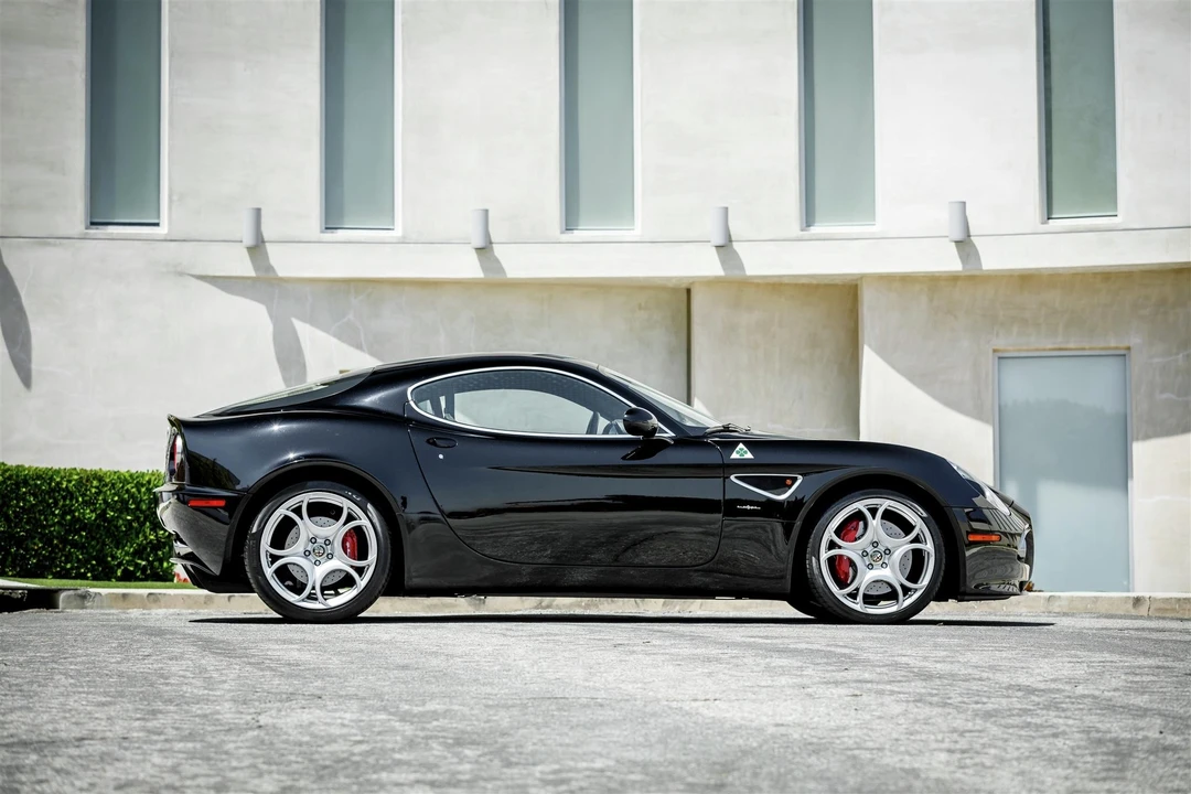 2008 Alfa Romeo 8C Competizione - Image 15 of 31