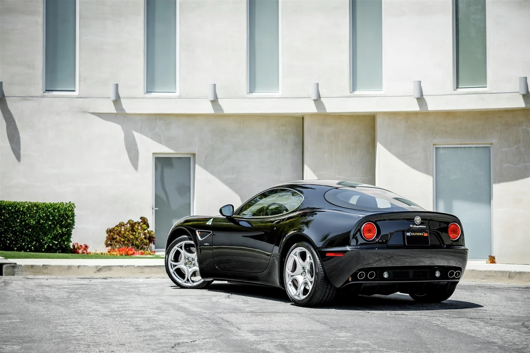 2008 Alfa Romeo 8C Competizione - Image 26 of 31