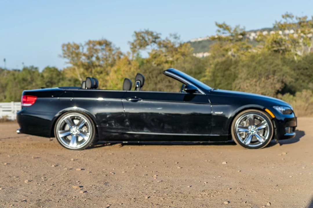 2008 BMW E93 335i Convertible - Image 9 of 31