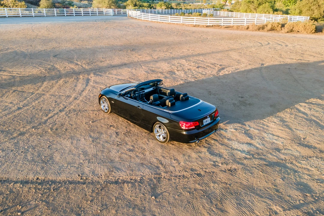2008 BMW E93 335i Convertible - Image 23 of 31