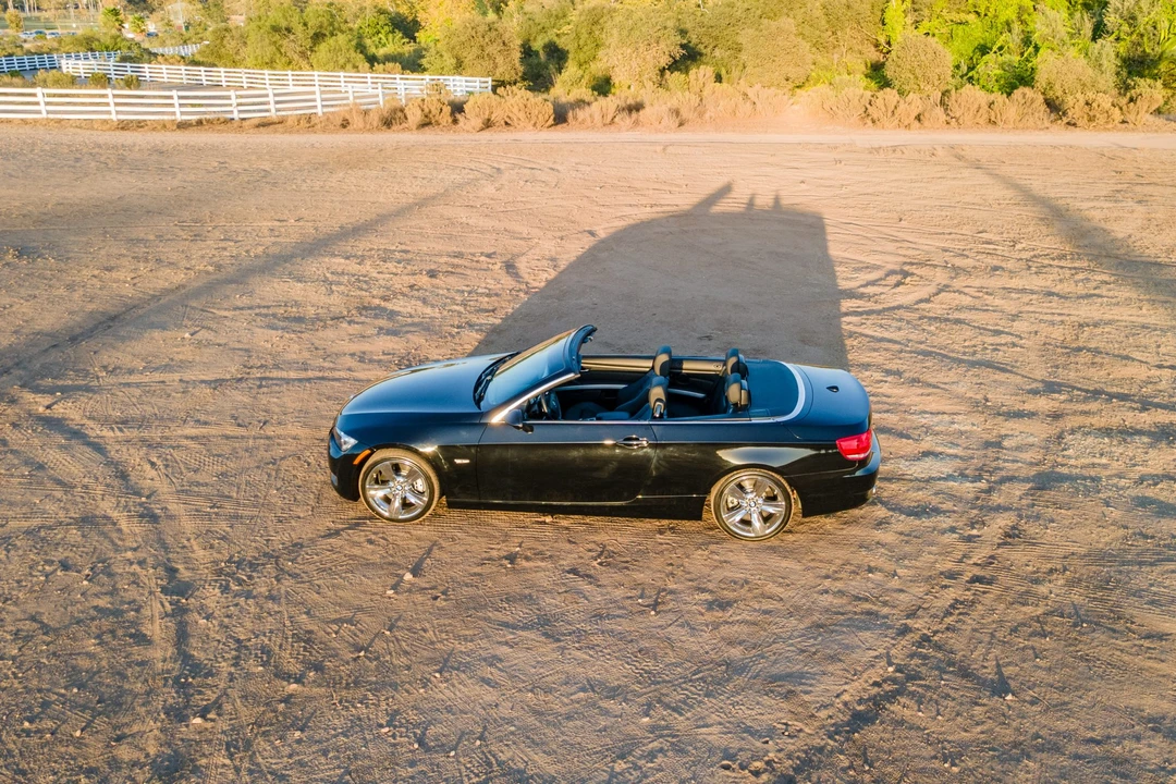 2008 BMW E93 335i Convertible - Image 22 of 31