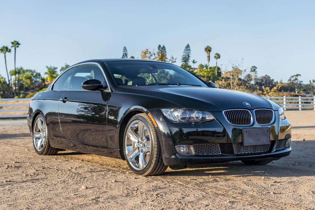 2008 BMW E93 335i Convertible - Image 19 of 31
