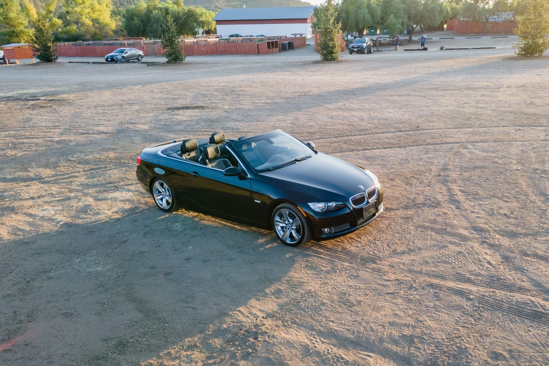 2008 BMW E93 335i Convertible - Image 27 of 31