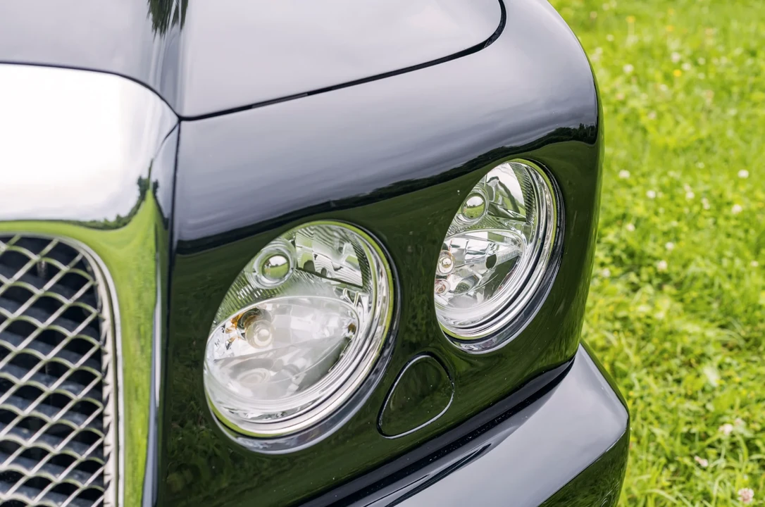2008 Bentley Azure 2nd Gen - Image 17 of 31