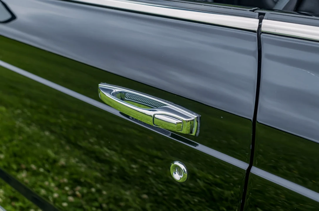 2008 Bentley Azure 2nd Gen - Image 24 of 31