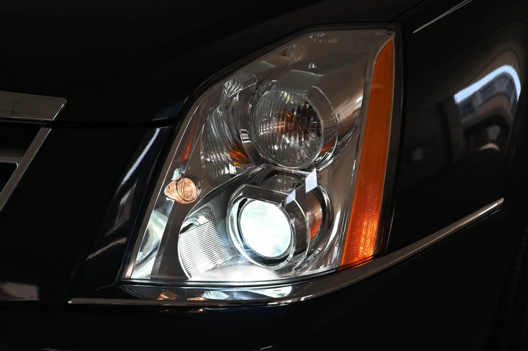 2008 Cadillac DTS - Image 29 of 31