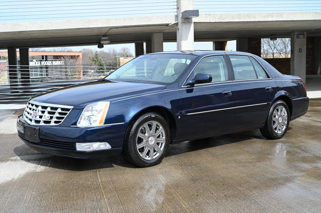 2008 Cadillac DTS - Image 22 of 31