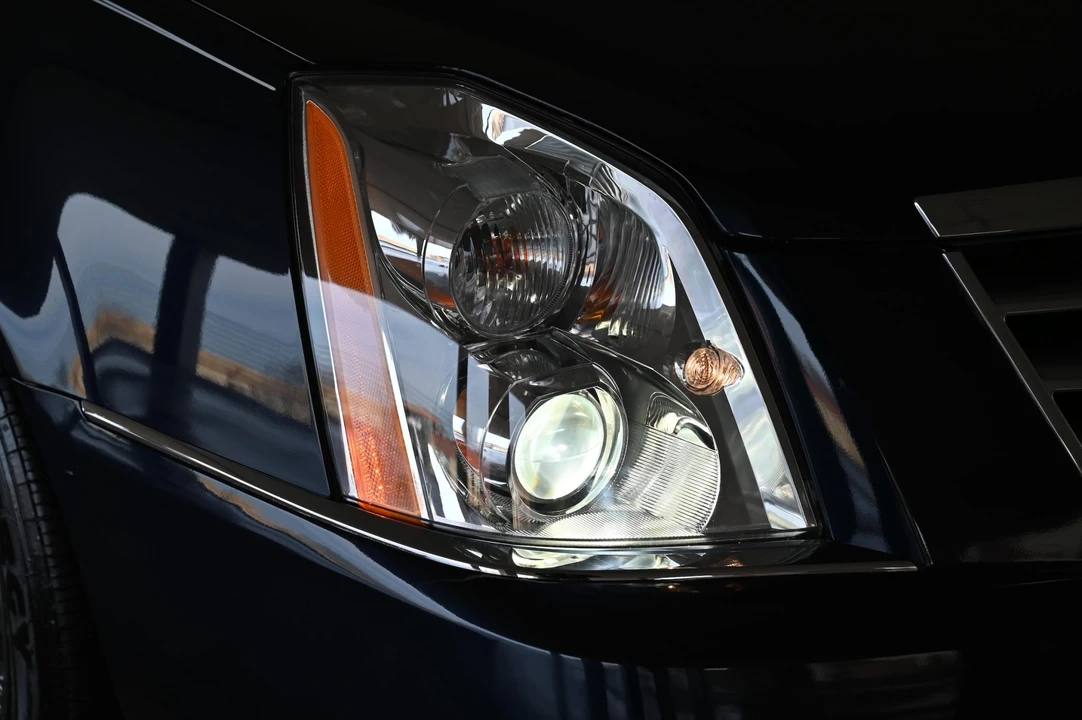 2008 Cadillac DTS - Image 26 of 31