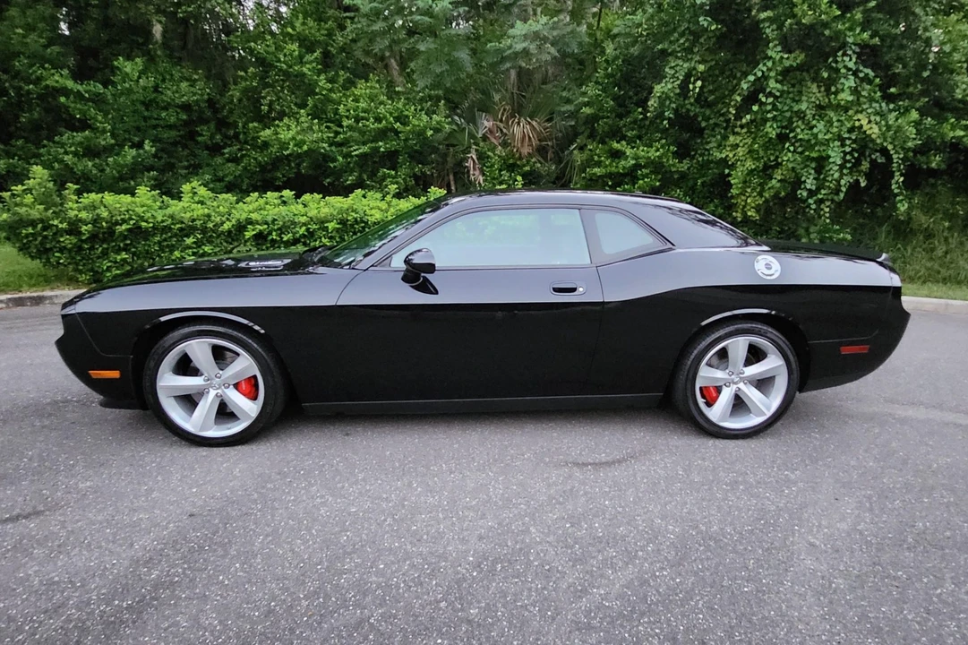 2008 Dodge Challenger SRT8 & 392 3rd Gen - Image 21 of 31