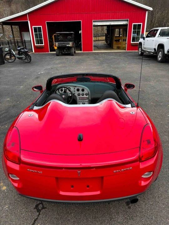 2008 Pontiac Solstice - Image 9 of 31