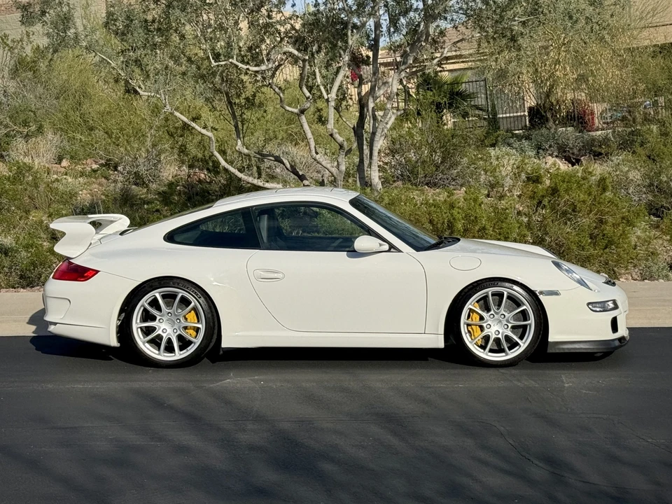 2008 Porsche 997 GT3 - Image 15 of 31