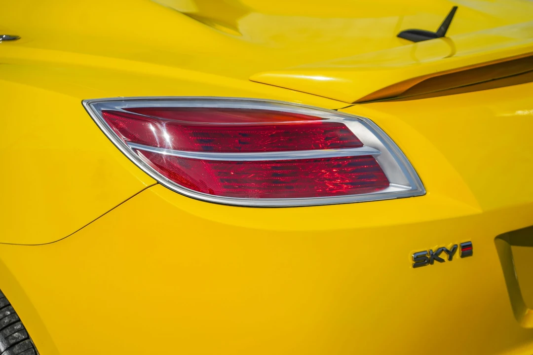 2008 Saturn Sky Red Line - Image 25 of 31