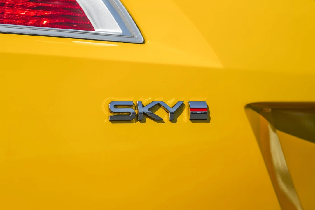 2008 Saturn Sky Red Line - Image 28 of 31