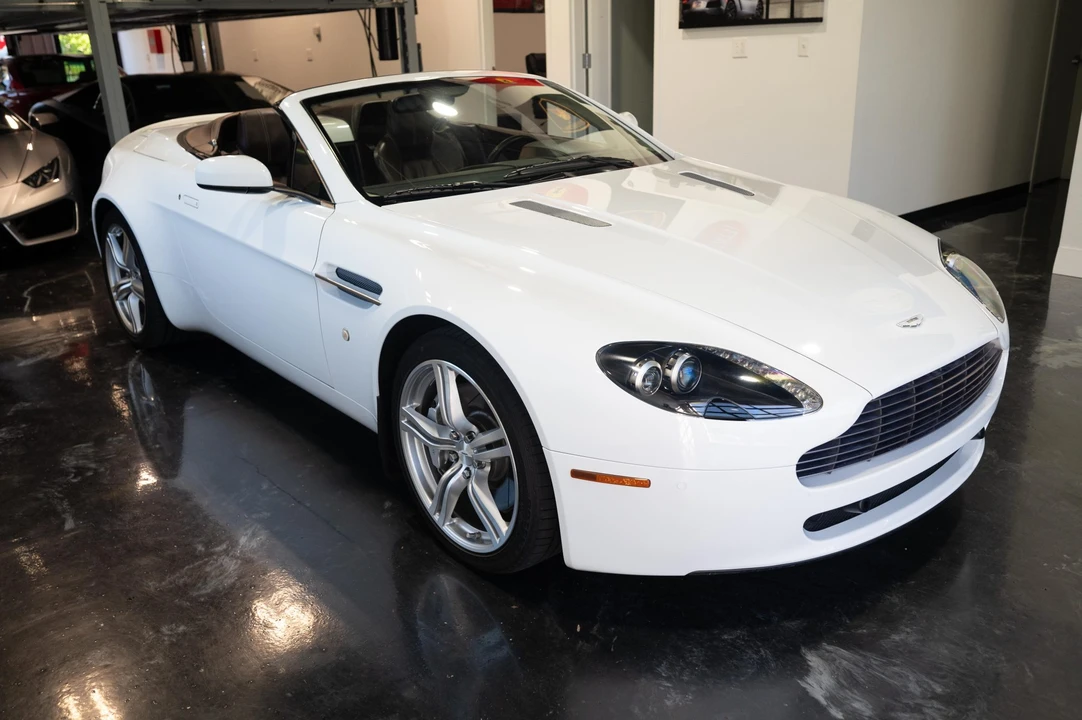2009 Aston Martin V8 Vantage (2006-2017) - Image 6 of 31