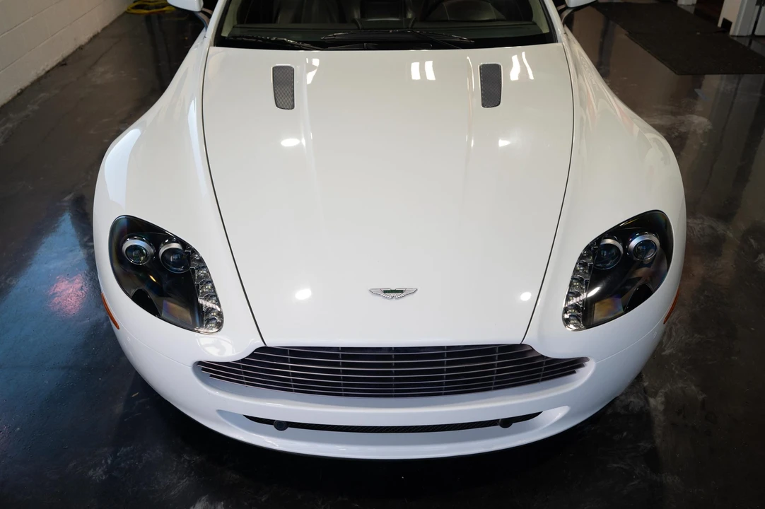 2009 Aston Martin V8 Vantage (2006-2017) - Image 16 of 31