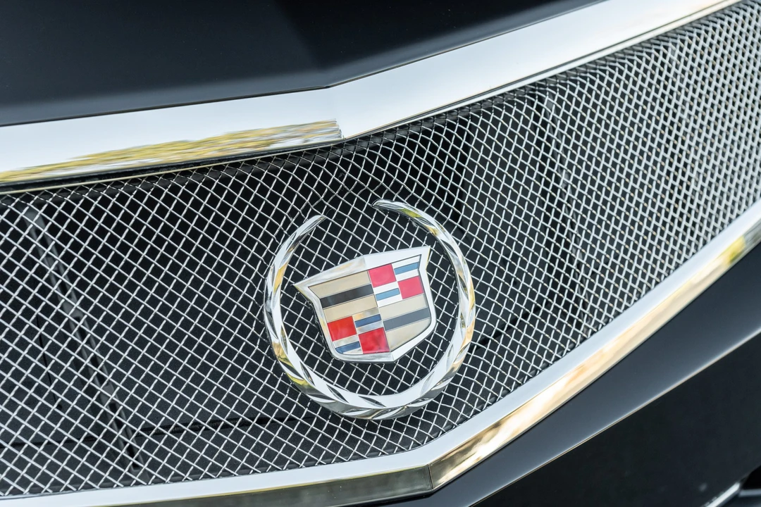 2009 Cadillac XLR-V - Image 25 of 31