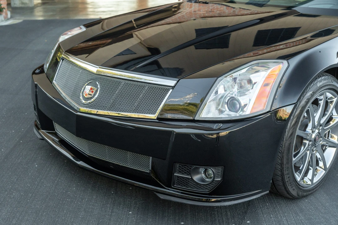 2009 Cadillac XLR-V - Image 19 of 31