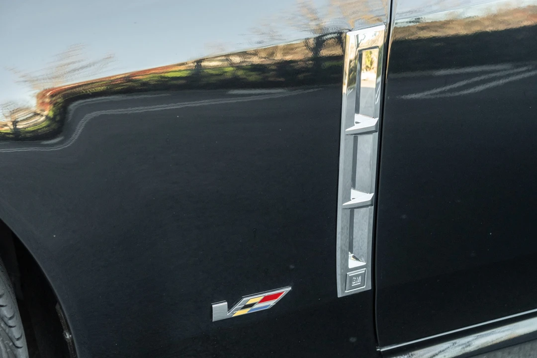 2009 Cadillac XLR-V - Image 28 of 31