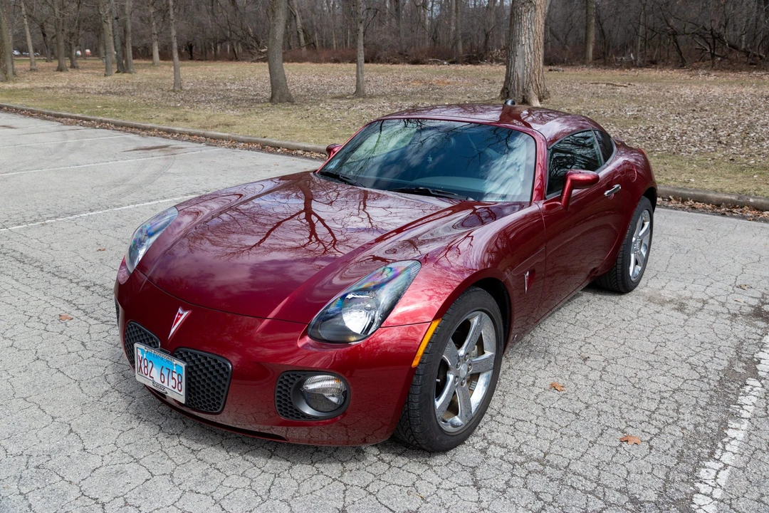 2009 Pontiac Solstice GXP - Image 3 of 31