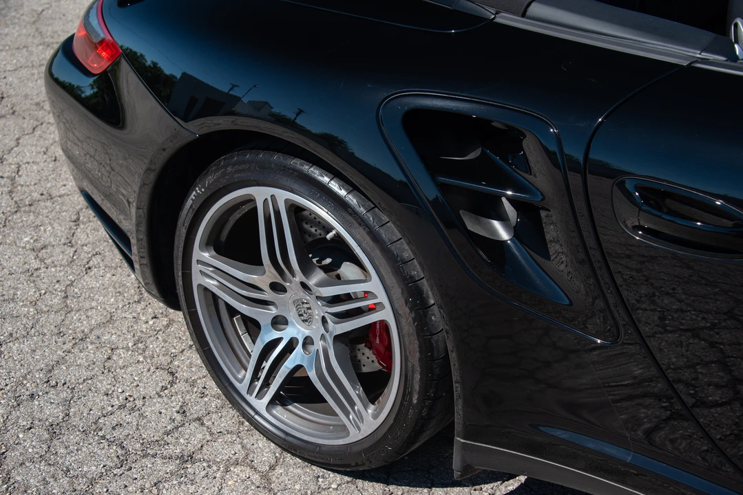 2009 Porsche 997 Turbo - Image 30 of 31
