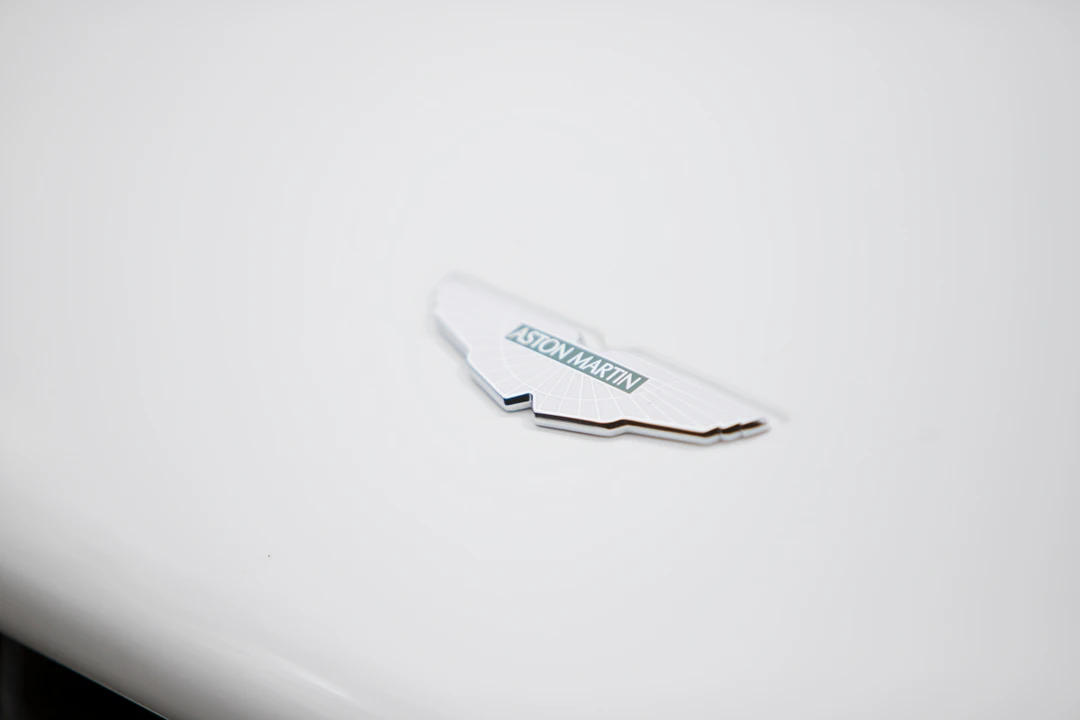 2010 Aston Martin DB9 - Image 21 of 31