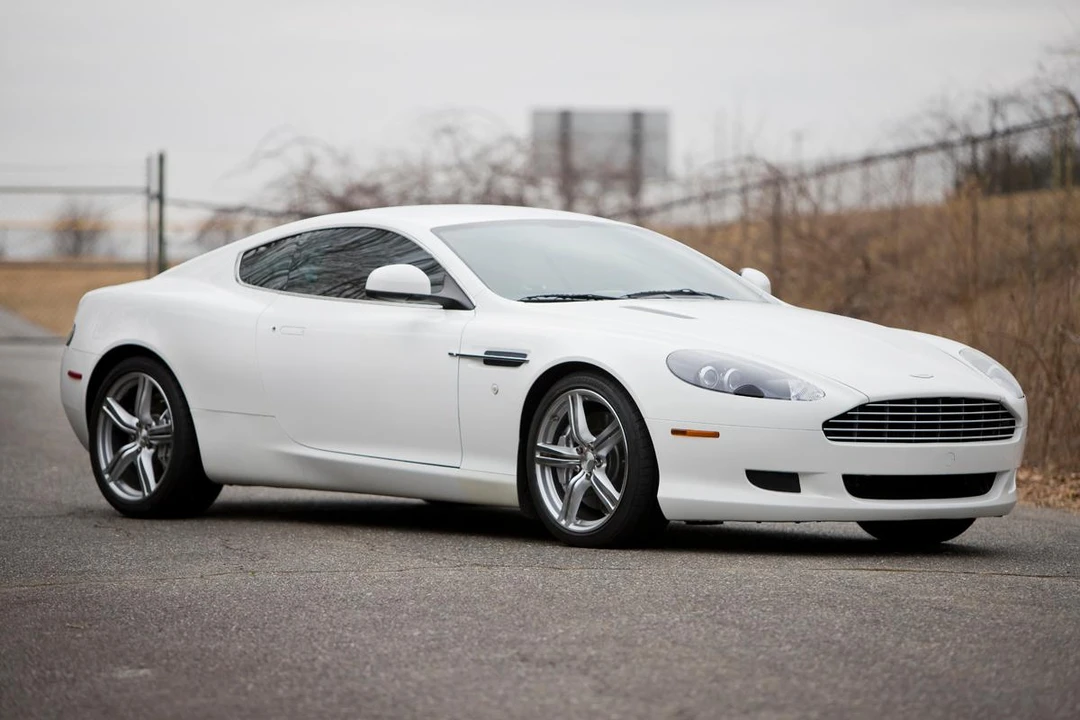 2010 Aston Martin DB9 - Image 3 of 31