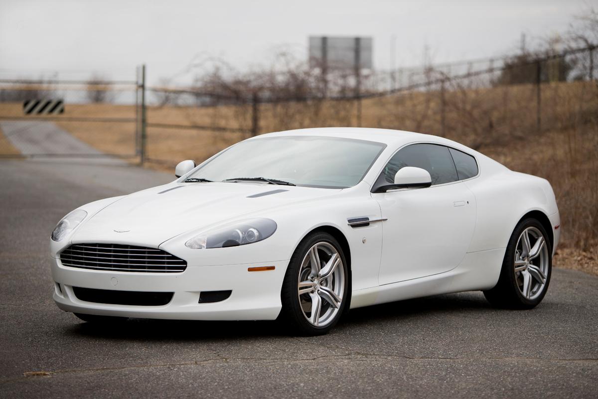 7k-Mile 2010 Aston Martin DB9 Coupe