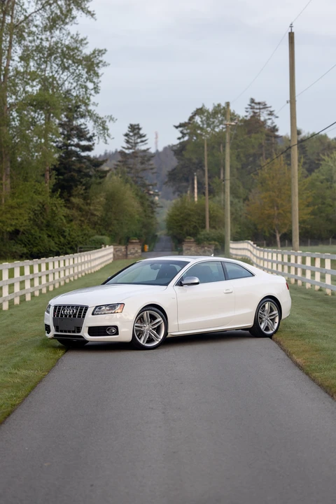 2010 Audi B8 S5 - Image 3 of 31
