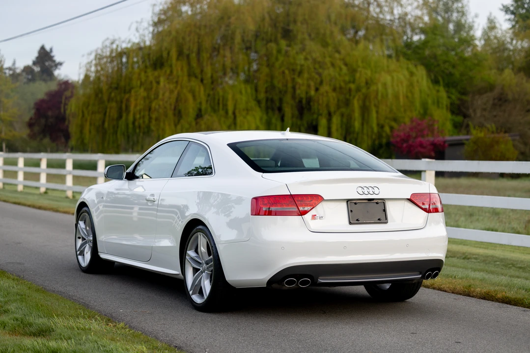 2010 Audi B8 S5 - Image 28 of 31