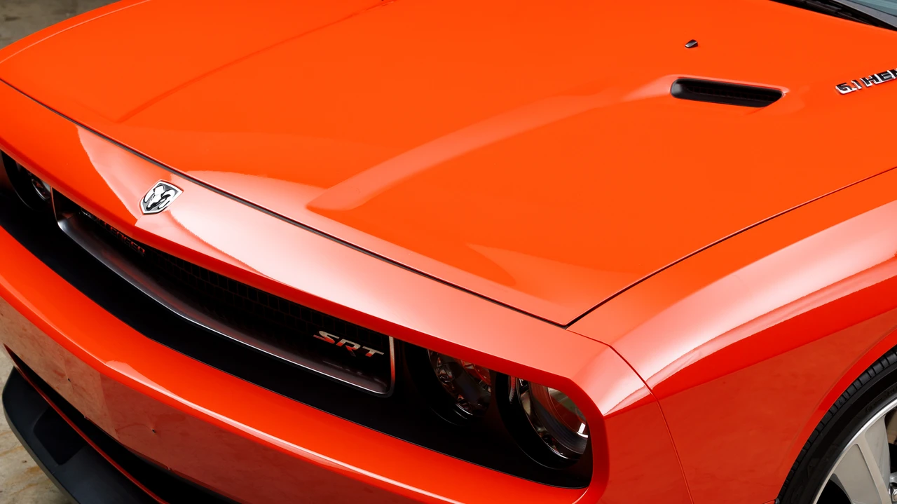 2010 Dodge Challenger SRT8 & 392 3rd Gen - Image 27 of 31