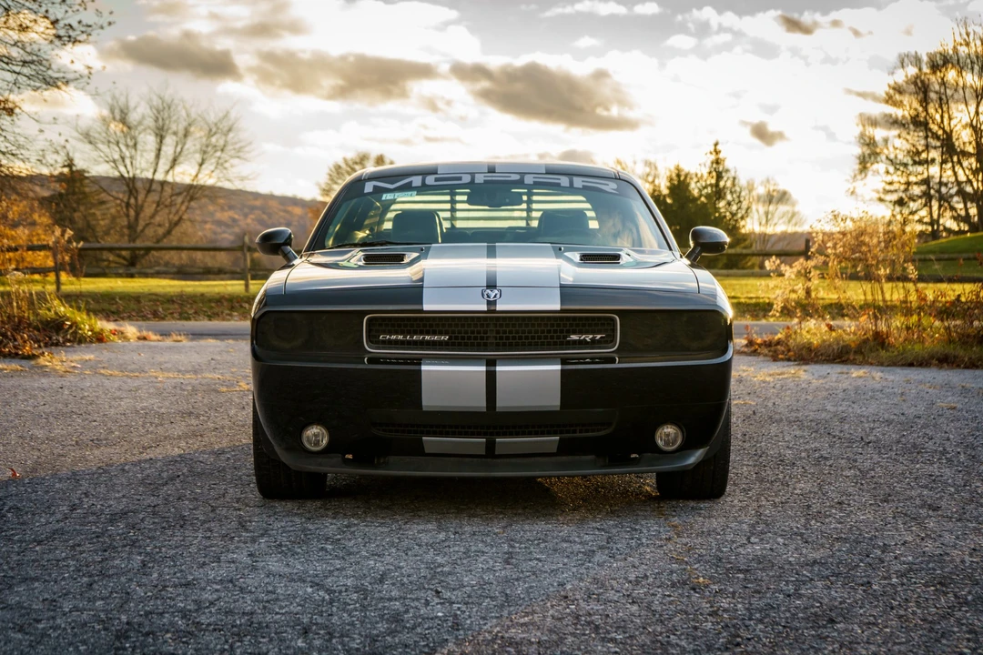 2010 Dodge Challenger SRT8 & 392 3rd Gen - Image 4 of 31