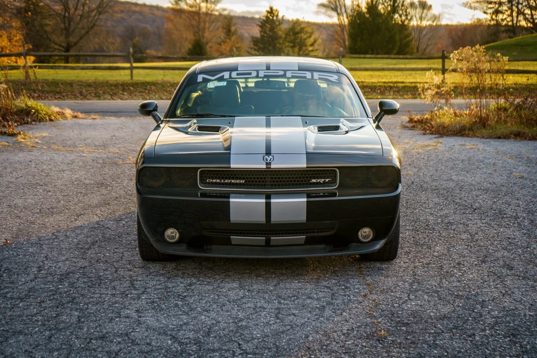 2010 Dodge Challenger SRT8 & 392 3rd Gen - Image 5 of 31
