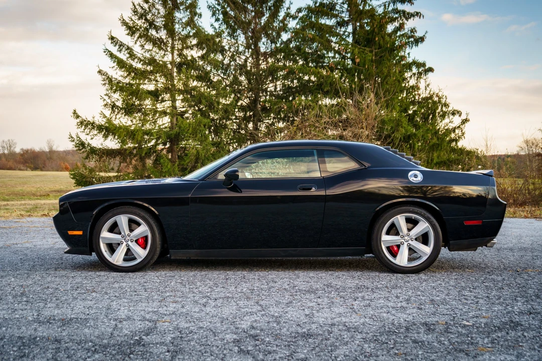 2010 Dodge Challenger SRT8 & 392 3rd Gen - Image 18 of 31