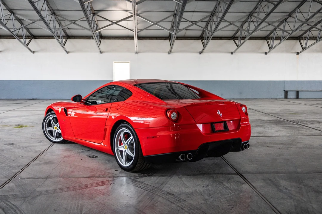 2010 Ferrari 599 GTB Fiorano - Image 19 of 31