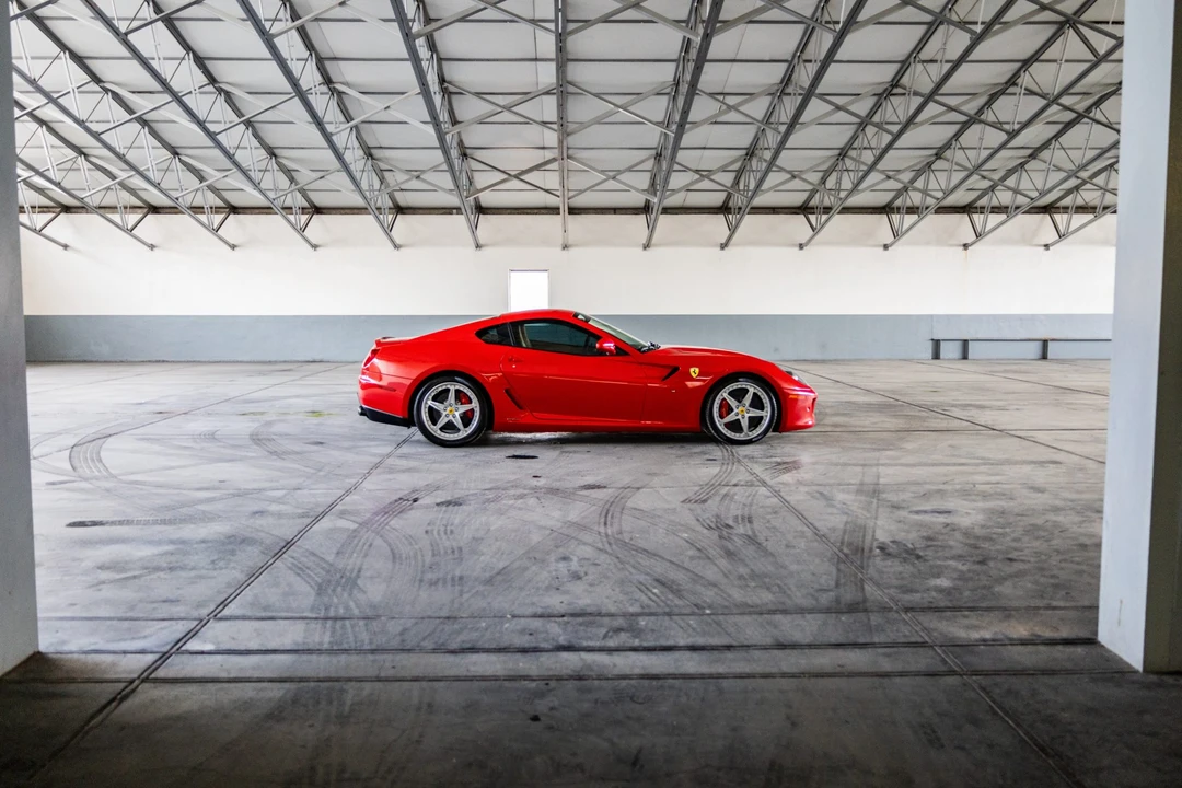 2010 Ferrari 599 GTB Fiorano - Image 25 of 31