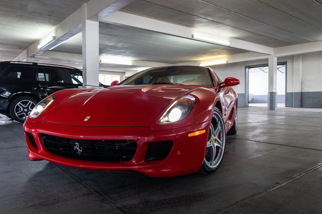 2010 Ferrari 599 GTB Fiorano - Image 2 of 31