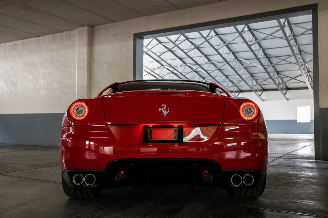 2010 Ferrari 599 GTB Fiorano - Image 23 of 31