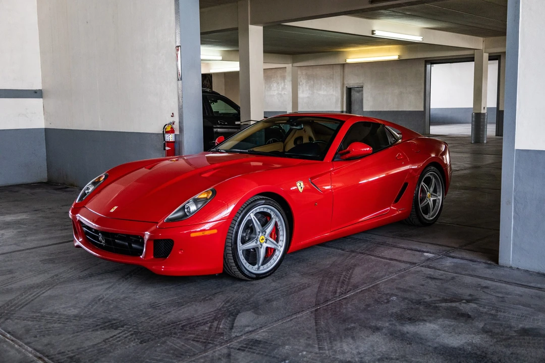 2010 Ferrari 599 GTB Fiorano - Image 13 of 31