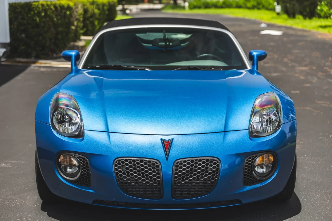 2010 Pontiac Solstice GXP - Image 15 of 31