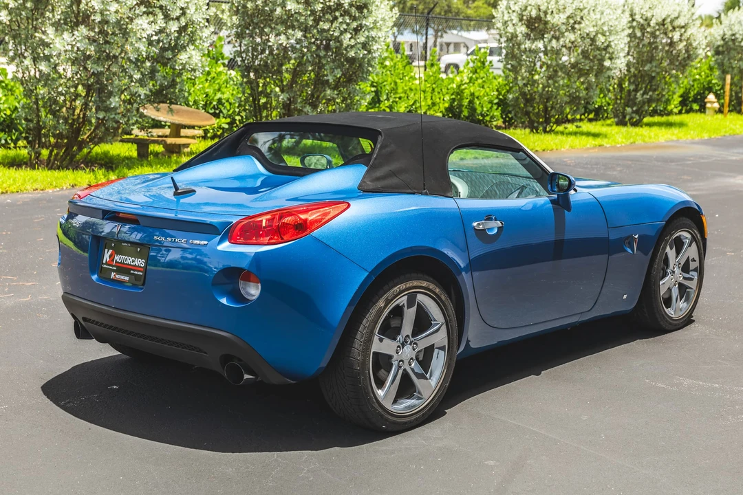 2010 Pontiac Solstice GXP - Image 18 of 31