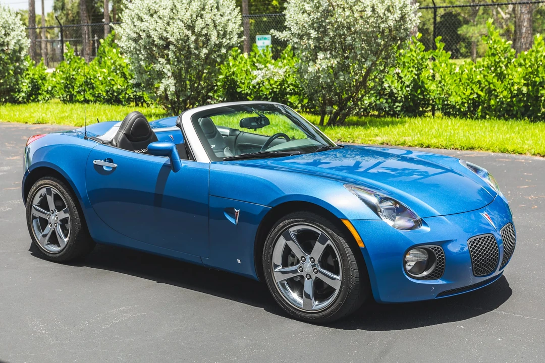 2010 Pontiac Solstice GXP - Image 6 of 31