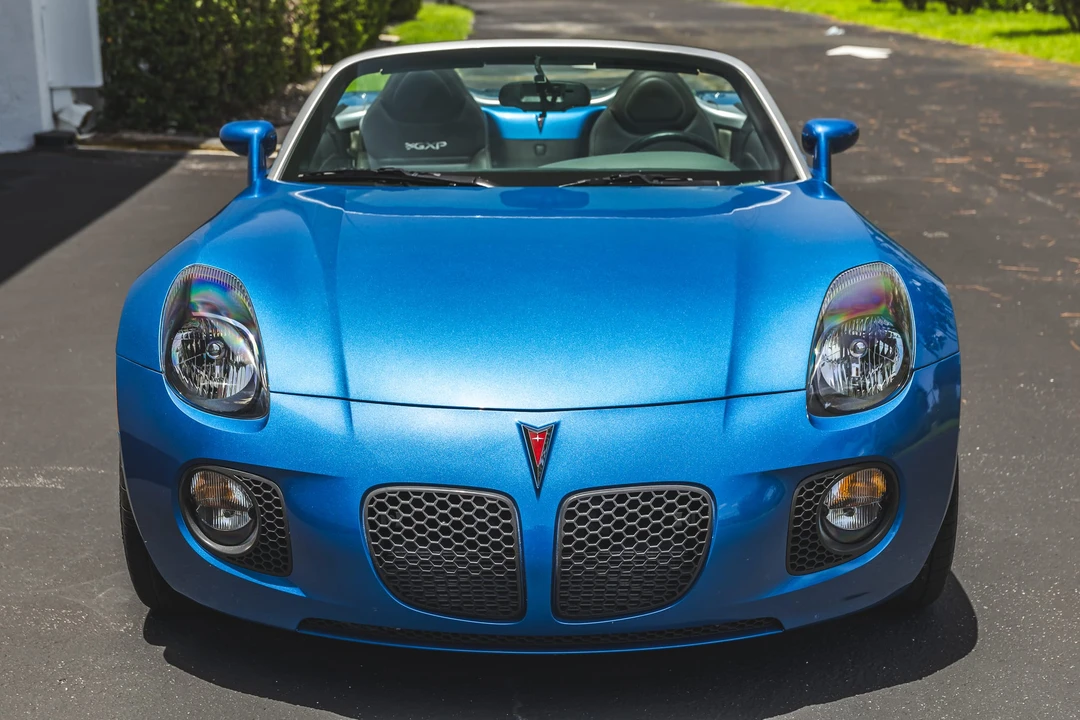 2010 Pontiac Solstice GXP - Image 4 of 31