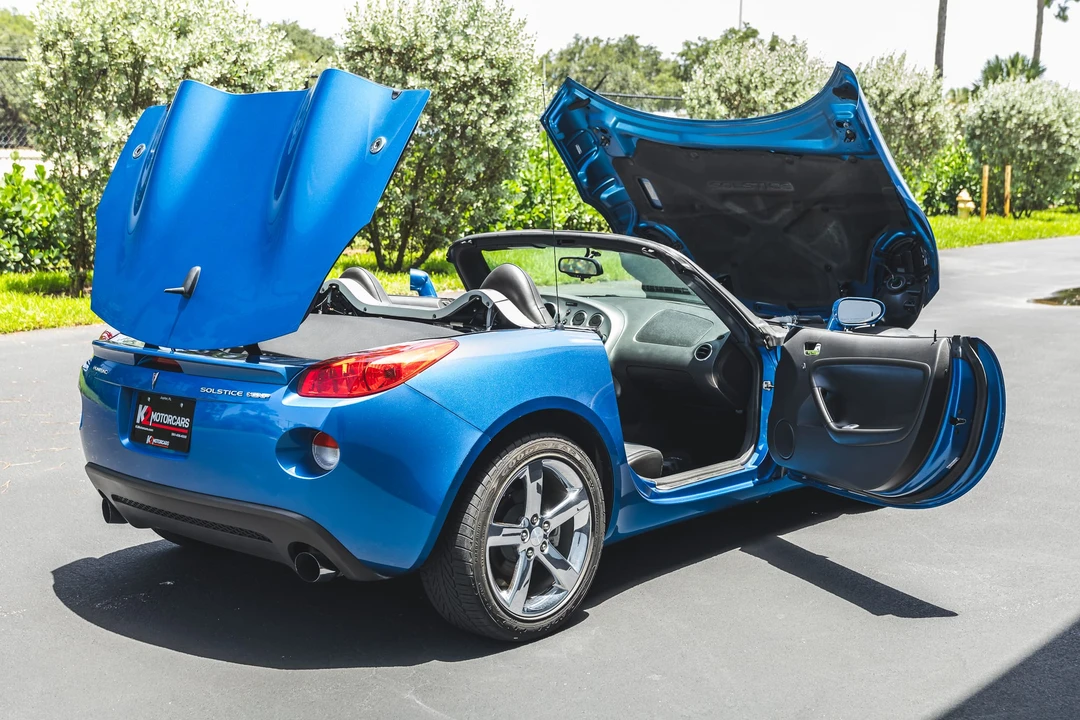 2010 Pontiac Solstice GXP - Image 26 of 31