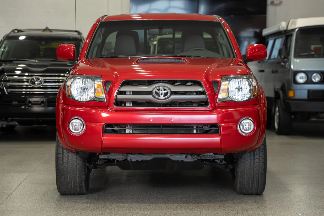 2010 Toyota Tacoma 2nd Gen - Image 18 of 31