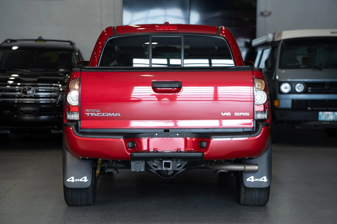2010 Toyota Tacoma 2nd Gen - Image 12 of 31