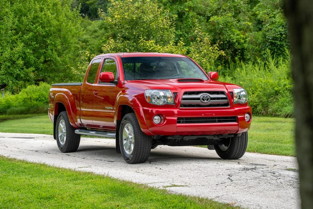 2010 Toyota Tacoma 2nd Gen - Image 17 of 31