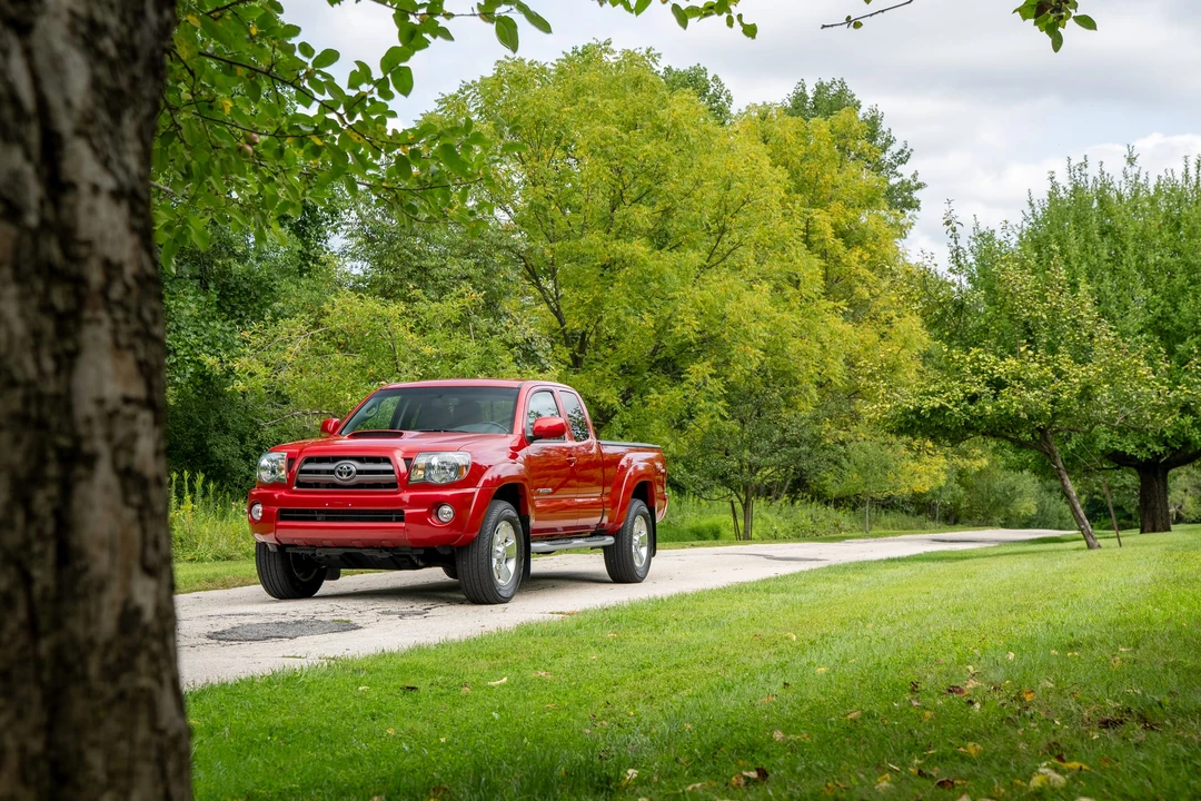 2010 Toyota Tacoma 2nd Gen - Image 21 of 31