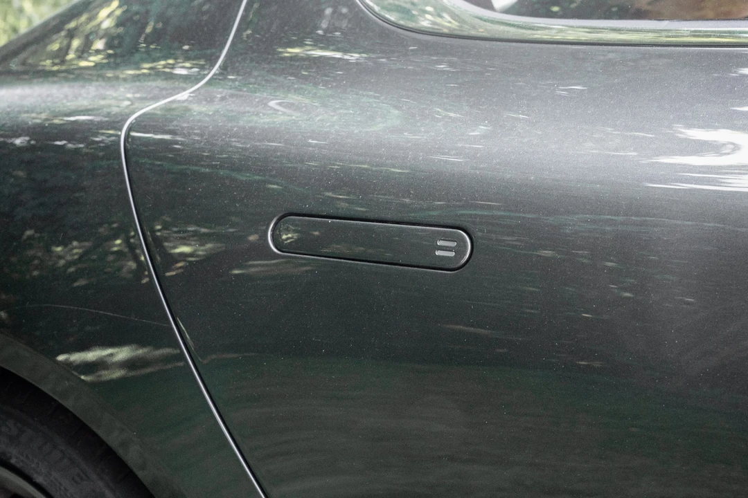 2011 Aston Martin Rapide - Image 20 of 31